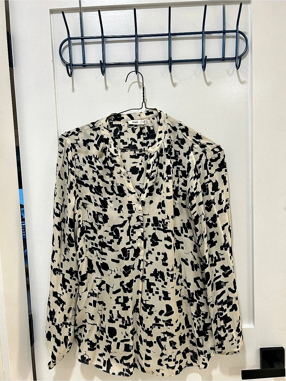 Vince Pixelated Square Print Silk Blouse White & Black Size 8